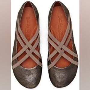 Gentle Souls Women's By Kenneth Cole Bay Braid Ballet Flats. Metallic Bronze. 9M